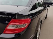 Bán xe Mercedes C200 đời 2009, màu đen