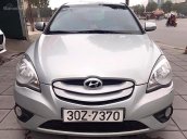 Cần bán xe Hyundai Verna 1.4AT đời 2010, màu bạc, nhập khẩu