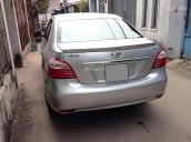 Cần bán lại xe Toyota Vios E năm 2013, màu bạc, giá chỉ 392 triệu