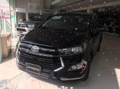 Bán ô tô Toyota Innova 2.0 đời 2018, màu xám, giá 700tr