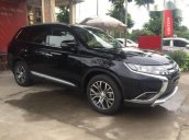 Bán Mitsubishi Outlander đời 2018, màu đen