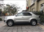 Cần bán Toyota Fortuner 4WD năm 2012, màu bạc số tự động, giá tốt