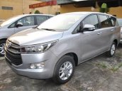 Bán Toyota Innova đời 2018, màu bạc, giá 708tr