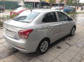 Bán xe Hyundai i10 đời 2015, màu bạc, nhập khẩu nguyên chiếc, giá cạnh tranh