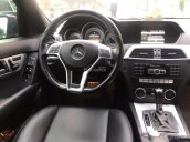 Bán xe Mercedes C300 AMG năm sx 2011, màu bạc, nhập khẩu