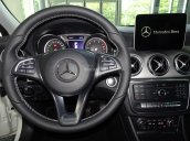 Bán Mercedes Benz GLA 200 New - xe SUV nhập khẩu 5 chỗ - ưu đãi tốt - hỗ trợ Bank 80% - LH: 0919 528 520