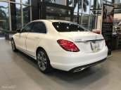 Bán ô tô Mercedes C250 đời 2018, màu trắng, nhập khẩu nguyên chiếc