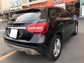 Bán xe Mercedes GLA200 sản xuất 2016, màu đen, xe nhập