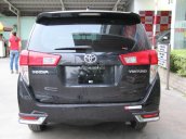 Toyota Đông Sài Gòn cần bán Innova Venturer - phiên bản Sport 2018, xe giao ngay, tặng gói phụ kiện 50 triệu