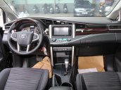 Toyota Đông Sài Gòn cần bán Innova Venturer - phiên bản Sport 2018, xe giao ngay, tặng gói phụ kiện 50 triệu