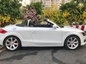 Cần bán xe Audi TT sản xuất năm 2007, màu trắng, xe nhập số tự động