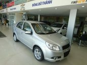 Cần bán xe Chevrolet Aveo LTZ đời 2018, màu bạc, giá 495tr