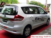 Cần bán xe Suzuki Ertiga sản xuất năm 2017, màu trắng, nhập khẩu, giá 569tr