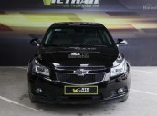 Bán Chevrolet Cruze LTZ 1.8AT năm 2015, màu đen giá cạnh tranh