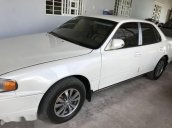 Bán Toyota Camry năm sản xuất 1996, màu trắng, giá cạnh tranh