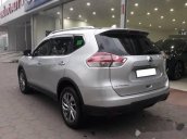 Cần bán gấp Nissan X trail 2.0 SL 2WD sản xuất năm 2016, màu bạc, giá tốt