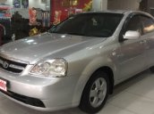 Salon bán Daewoo Lacetti 1.6MT đời 2010, màu bạc