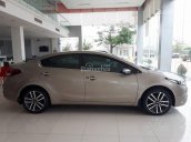 Kia Cerato 2018 - 150 tr lấy xe, giao xe ngay, đủ màu