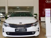 Cần bán xe Kia Optima đời 2018, màu trắng