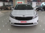 Bán xe Kia Cerato 1.6MT 2016, màu trắng, 524tr