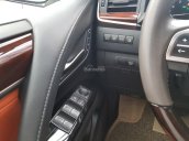 Bán ô tô Lexus LX 570 5.7 AT, sản xuất 2016 đk 2018, màu trắng, nhập khẩu Trung Đông