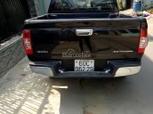 Bán xe Isuzu Dmax LS 3.0 4x2 MT sản xuất năm 2011, màu đen, xe nhập