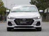 Bán xe Hyundai Elantra 2018, màu trắng, nhập khẩu