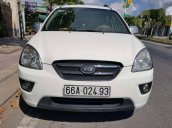 Cần bán gấp Kia Carens năm 2010, màu trắng xe gia đình