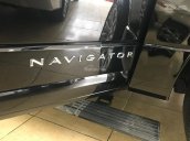 Cần bán xe Lincoln Navigator L sản xuất năm 2016, màu đen, xe nhập