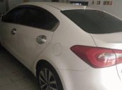 Bán xe Kia K3 năm sản xuất 2015, màu trắng, giá chỉ 570 triệu