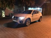 Cần bán xe BMW X6 3.0AT sản xuất 2009, màu trắng, giá tốt