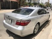 Bán xe Lexus LS 600H sản xuất 2008, màu bạc