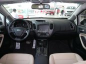 Cần bán xe Kia Cerato 2.0 AT 2018, giá thương lượng tốt nhất thị trường trong tháng 12, ĐT: 0938809627