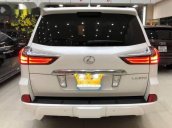 Bán xe Lexus LX 570 năm sản xuất 2016, màu trắng, nhập khẩu  