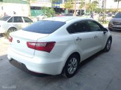 Bán Kia Rio sản xuất 2016, màu trắng, giá cạnh tranh, giao xe nhanh, thủ tục nhanh gọn