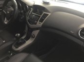 Bán Chevrolet Cruze 1.6 MT 2017, màu đen  