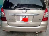 Cần bán xe Toyota Innova J đời 2008, màu vàng