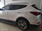 Cần bán xe Hyundai Santa Fe CRDi 2017 màu trắng máy dầu