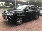 Cần bán Lexus LX570 Mỹ SX 2016 màu đen, nội thất kem, ĐK tên công ty xe rất mới phí sang tên 2%