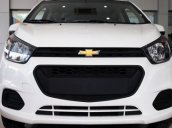 Bán ô tô Chevrolet Spark 1.2 MT sản xuất năm 2018, màu trắng
