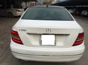 Cần bán Mercedes C250 2011, màu trắng chính chủ