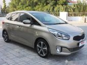 Bán Kia Rondo 2.0 GAT đời 2016, màu vàng cát