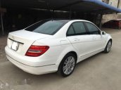 Cần bán Mercedes C250 2011, màu trắng chính chủ