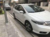 Bán Honda City năm 2014, màu trắng còn mới