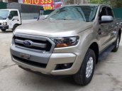 Cần bán Ford Ranger 2.2 AT sản xuất 2017 chính chủ, giá tốt