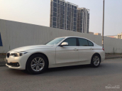 Chính chủ bán xe BMW 320i, SX 2015, biển 999, giá rẻ