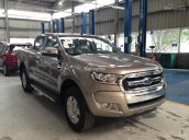 Bán xe Ford Ranger 3.2L AT 4x4 Wildtrak đời 2018, màu vàng, nhập khẩu