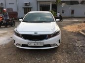 Bán xe Kia Cerato sản xuất 2016, màu trắng  