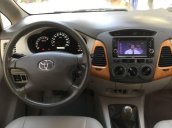 Bán Toyota Innova G sản xuất 2011, màu bạc ít sử dụng, 440 triệu