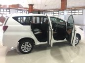 Bán xe Toyota Innova sản xuất 2018, màu trắng